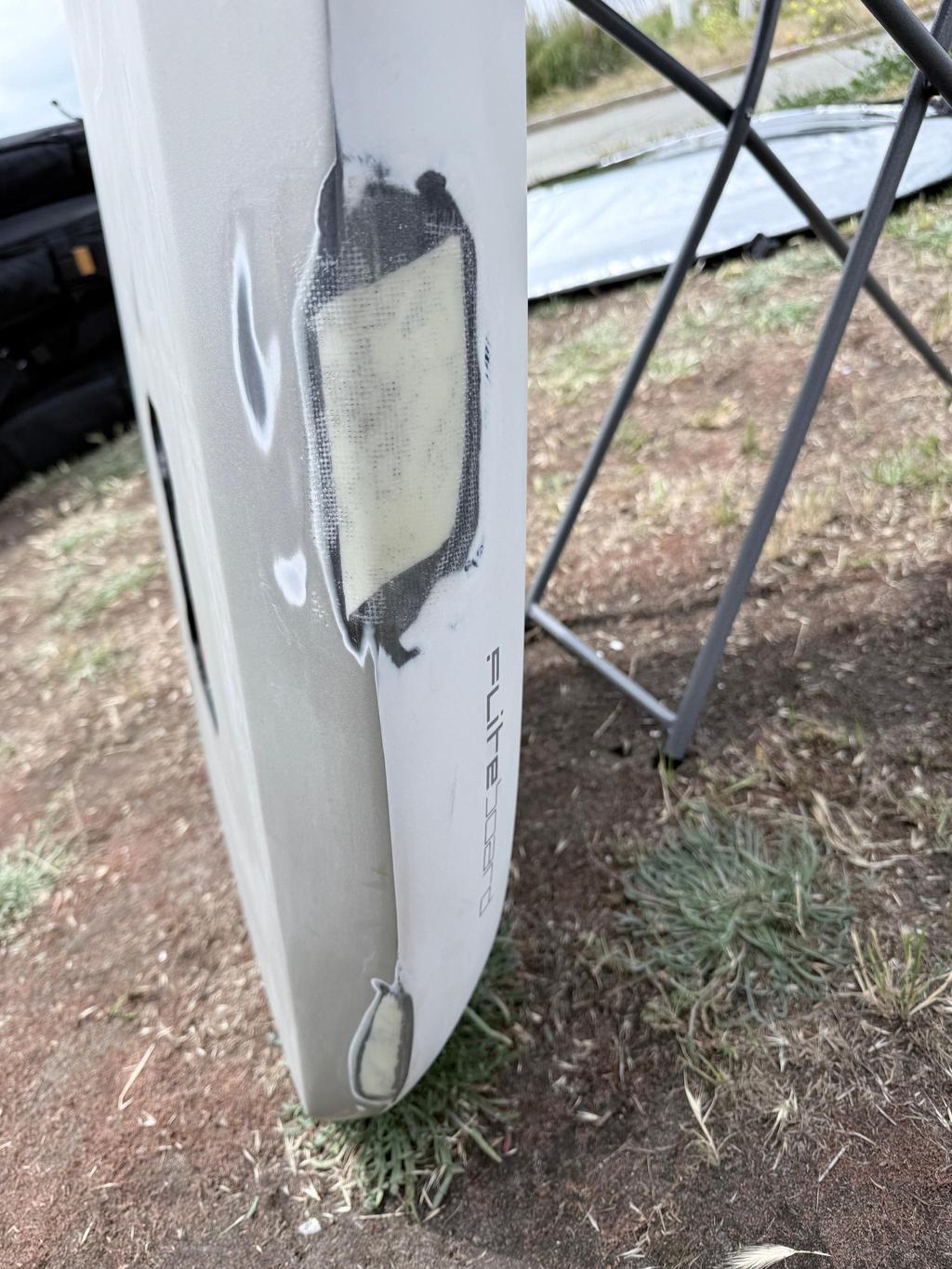 S4 Fliteboard White Icon Fiberglass Used (FBD25164B323)
