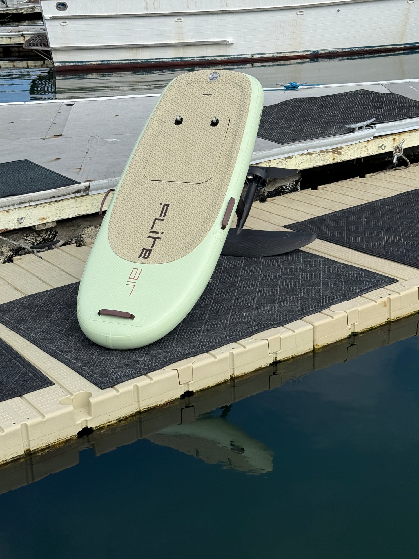 S5 Fliteboard Air Yuzu Used Package